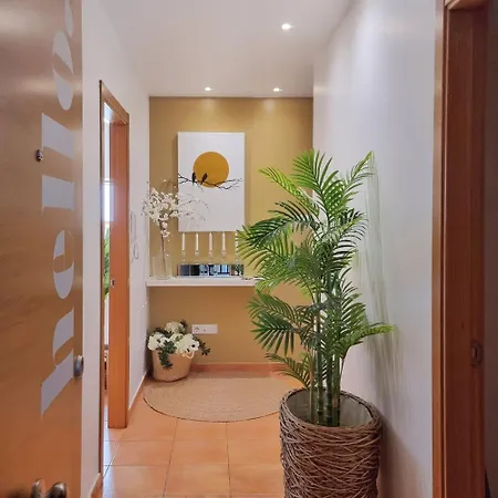Marusia Home, Playa Langosteira Apartman *